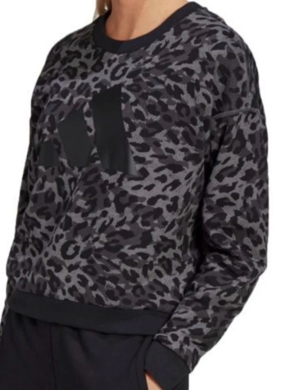 Adidas Leopard Print Logo Crewneck Sweatshirt Black Gray Small